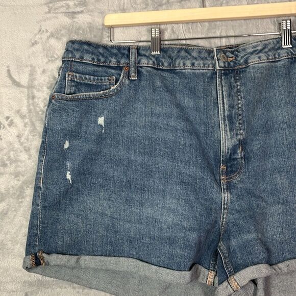 Old Navy OG Straight High Rise Distressed Jean Denim Shorts Size 26 - Picture 4 of 7